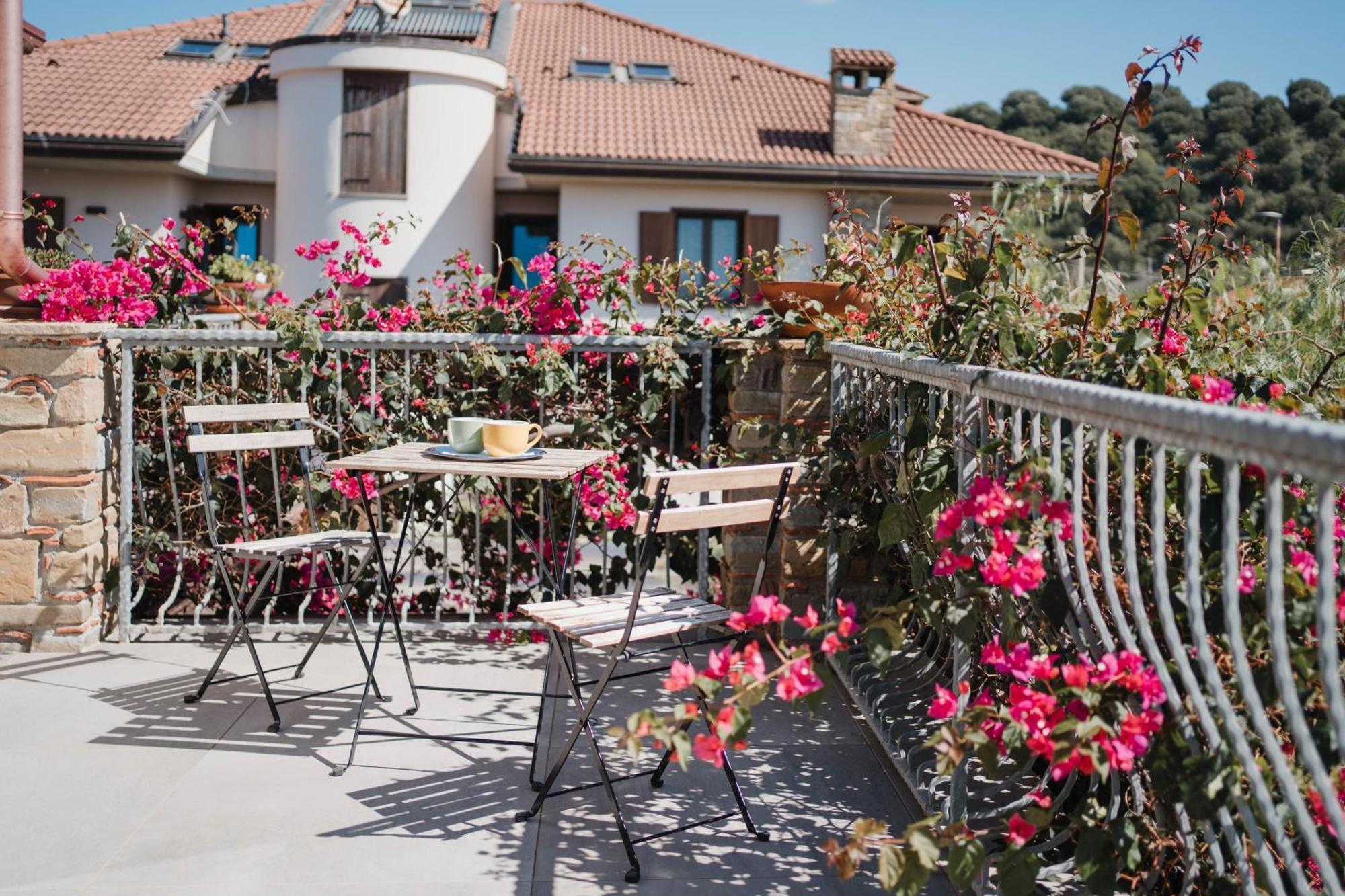 Villa Di Marinella 阿谢亚 外观 照片