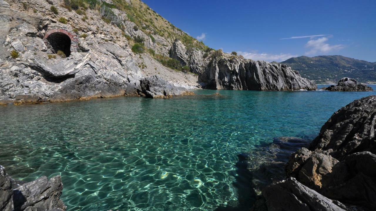 Villa Di Marinella 阿谢亚 外观 照片